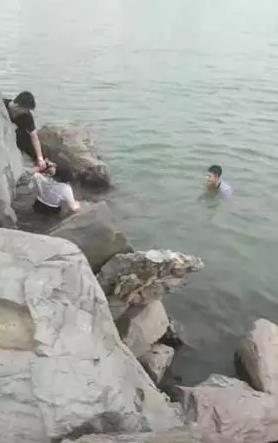 第695页
