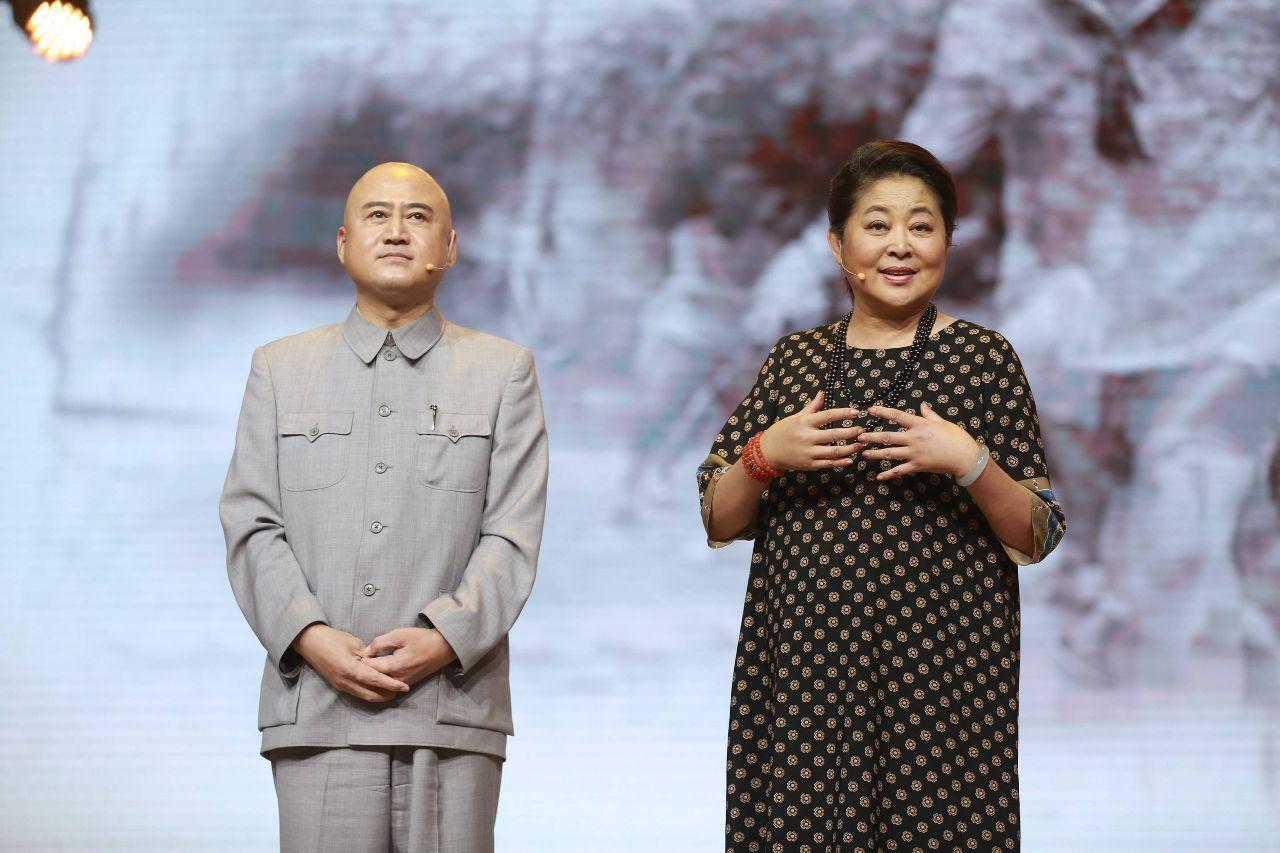 倪萍脱口秀全程现挂炸场，笑翻全场，魅力无限
