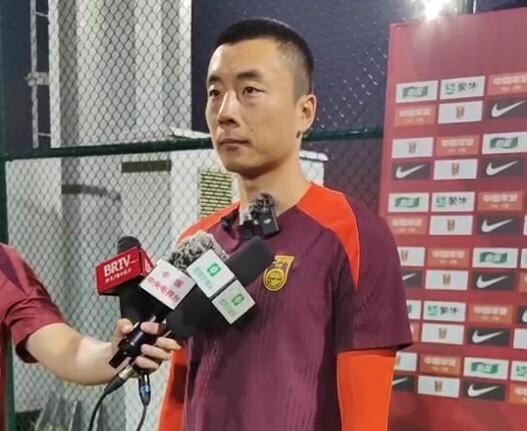 李磊道歉，向热爱足球的球迷诚挚道歉