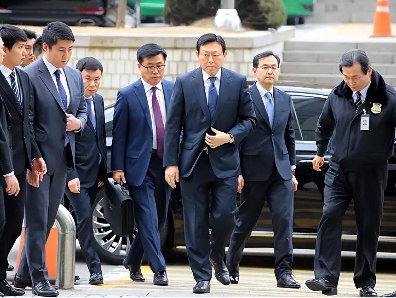 韩国第一财阀为何来中国拜码头？
