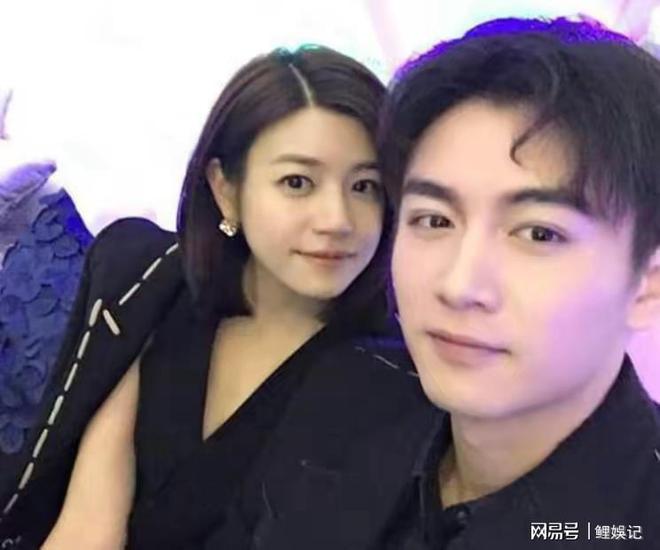 陈妍希方回应与酷似陈晓男子聚餐，真相背后的故事