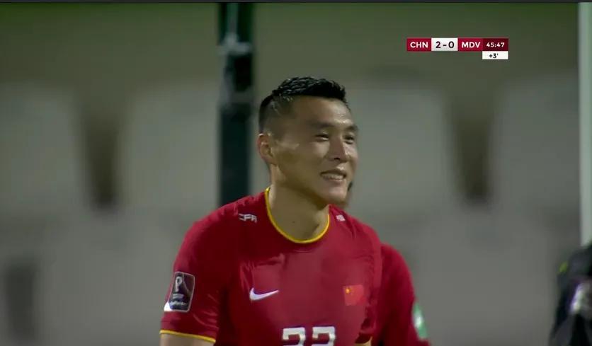 探寻李铁主动的力量，引领时代的铁骨精神