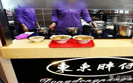面馆取名胖东莱，老板坦言，我是胖子
