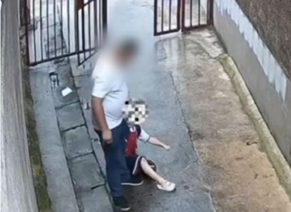 揭秘女童被拖进小巷男子动机的背后真相