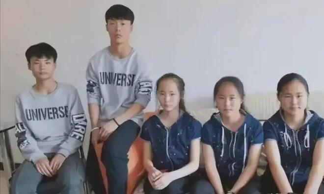 五胞胎考上大学，奇迹背后的奋斗与坚持