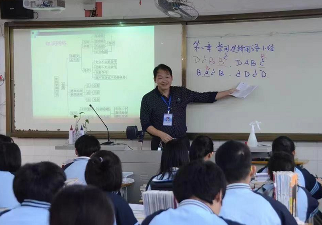 数学老师体验高考预估能考140分，一场关于智慧与经验的探索之旅