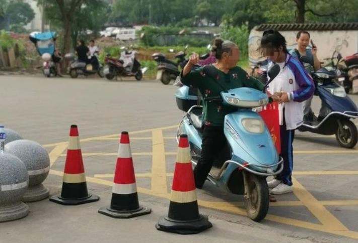 高考考生迟到无法进入考场，反思与启示