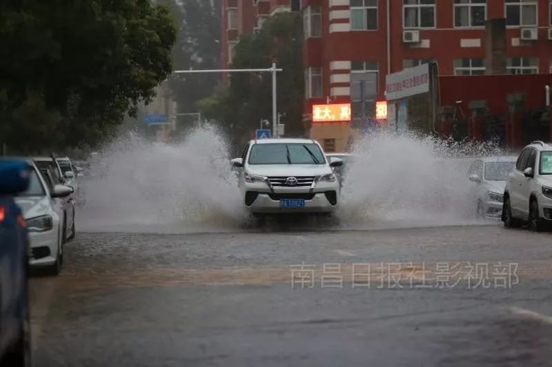 全国多地大暴雨是哪一年的深度解析