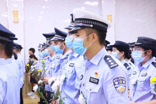关于95后辅警因公殉职怎么办的文章