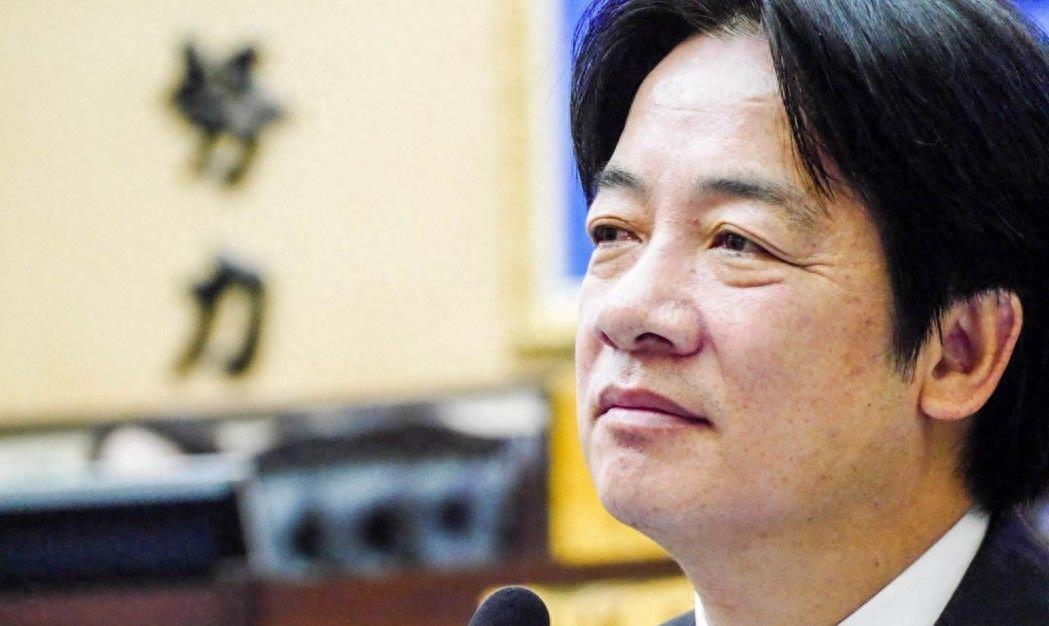 揭秘台当局，究竟是谁在幕后操盘？