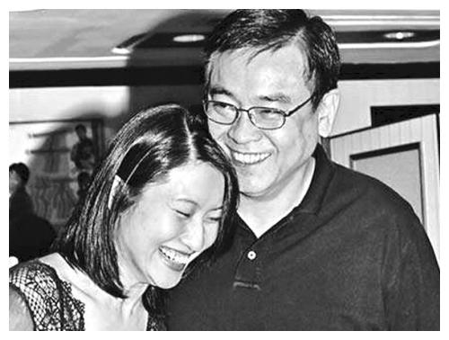 尔冬升父女俩相差61岁引热议