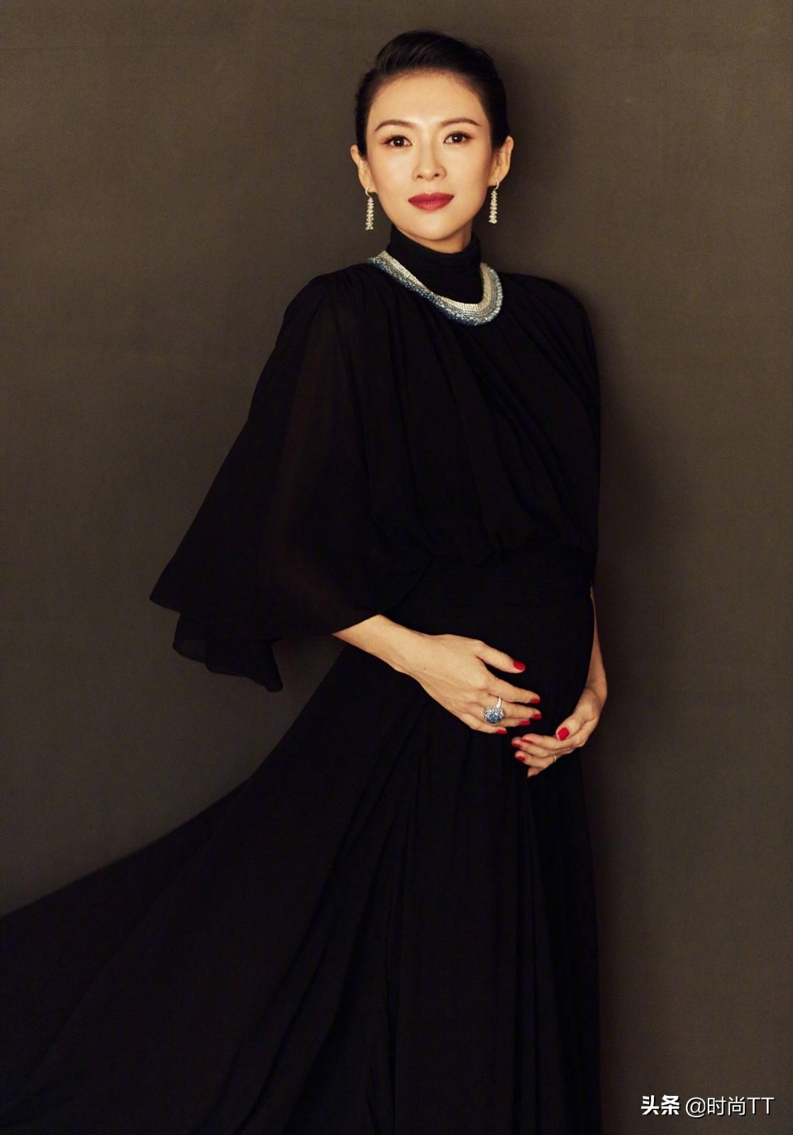 章子怡携9岁女儿醒醒亮相上影节，温馨亲子时刻引发热议