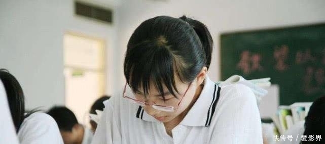 女生考超600分，放榜时在酒楼端盘子的逆袭之路